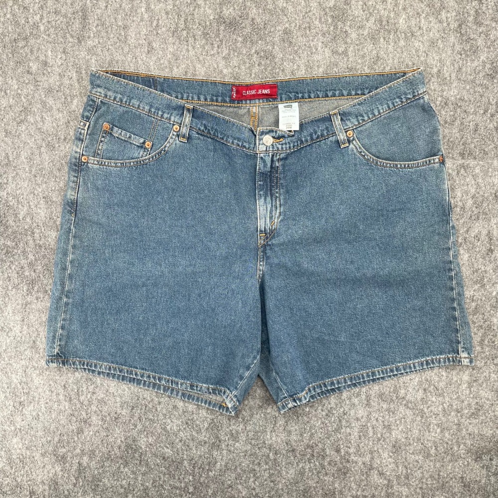 Levis Classic Fit Denim Shorts Womens 20W Blue Wash High Rise Cotton Vintage